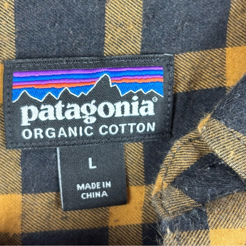 Patagonia Men’s Long Sleeve Pima Cotton Worn Wear plaid shirt - Picture 2 of 8